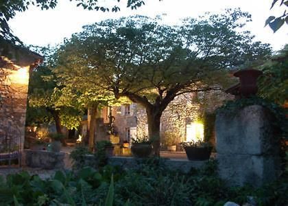 Bed and Breakfast Mas Bella Cortis Ла-Гард-Адэмар Экстерьер фото